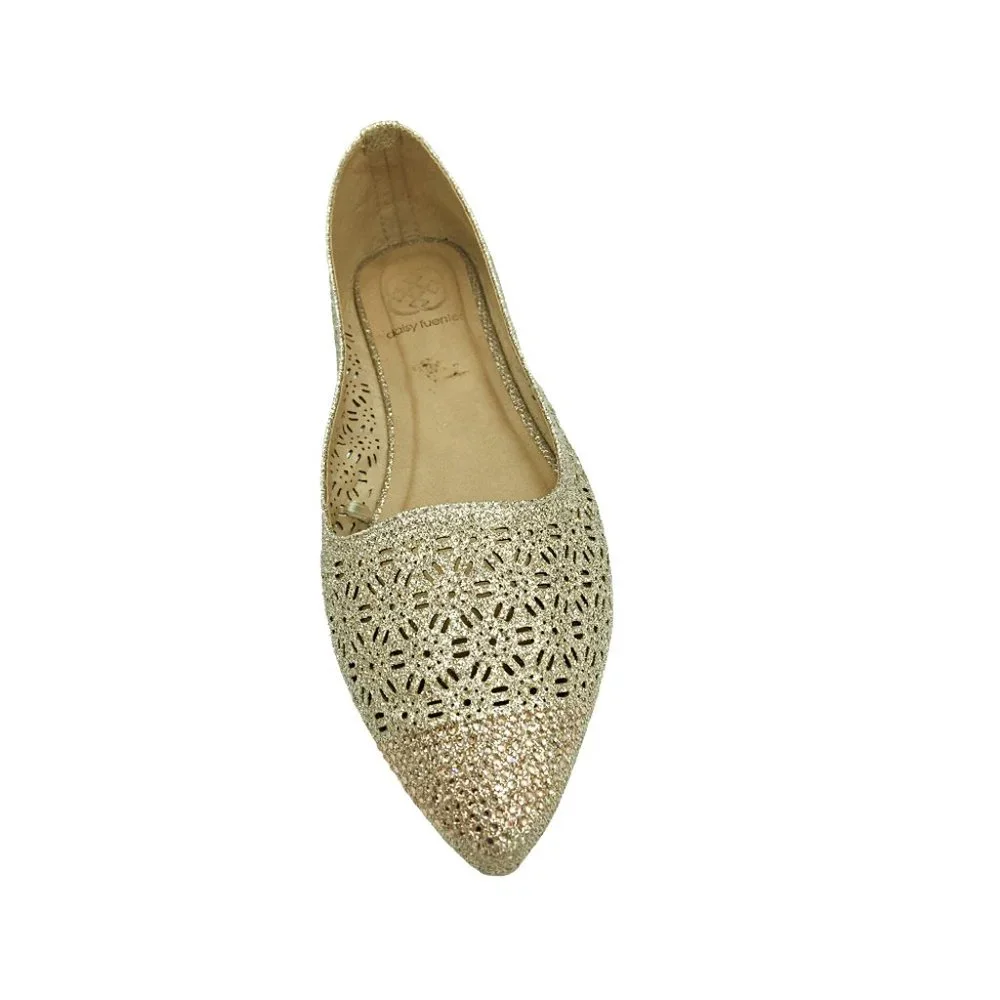 Daisy Fuentes Gold Perforated Glitter Flats 8 - Picture 2 of 4